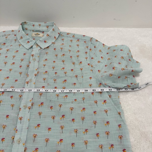 Marine Layer Men's Aqua Palm Print Short Sleeve Button-Up Shirt Size L - Picture 9 of 10
